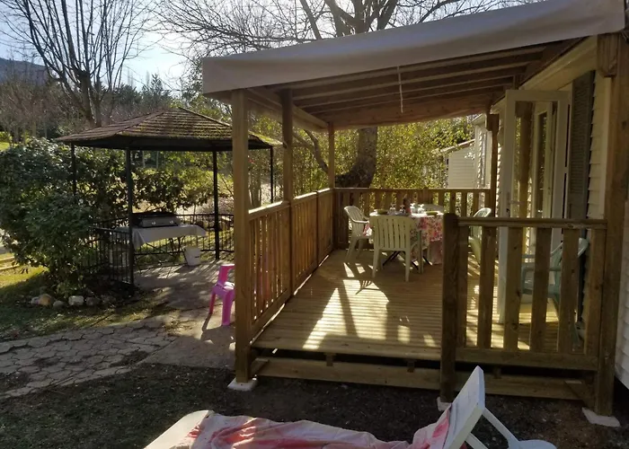 Camping Le Vieux Colombier